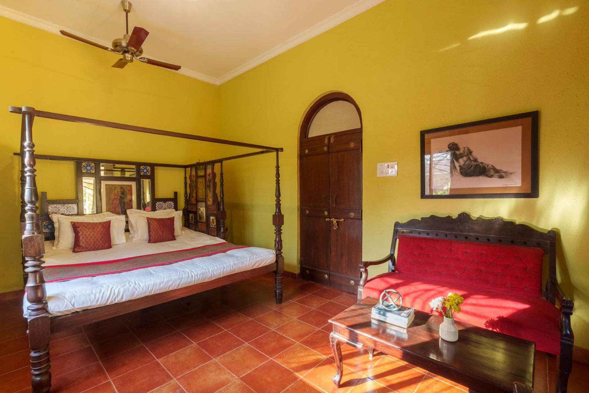 Vintage Estate - Lakeside Allure With Vintage Decor,A Plunge Pool & A Lawn Featuring A Charming Gazebo Karjat Exteriör bild